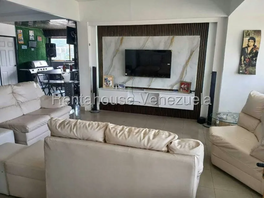 Apartamento (1 Nivel) en Venta en Los Chaguaramos, Distrito Metropolitano - 6