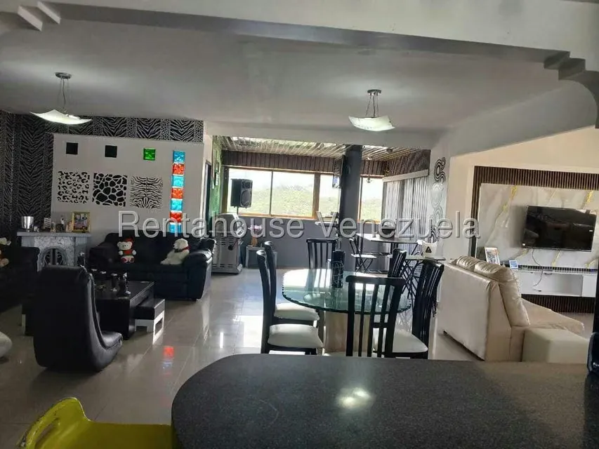 Apartamento (1 Nivel) en Venta en Los Chaguaramos, Distrito Metropolitano - 7