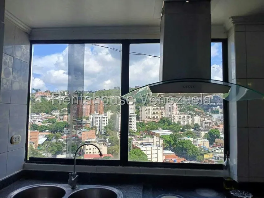 Apartamento (1 Nivel) en Venta en Los Chaguaramos, Distrito Metropolitano - 9