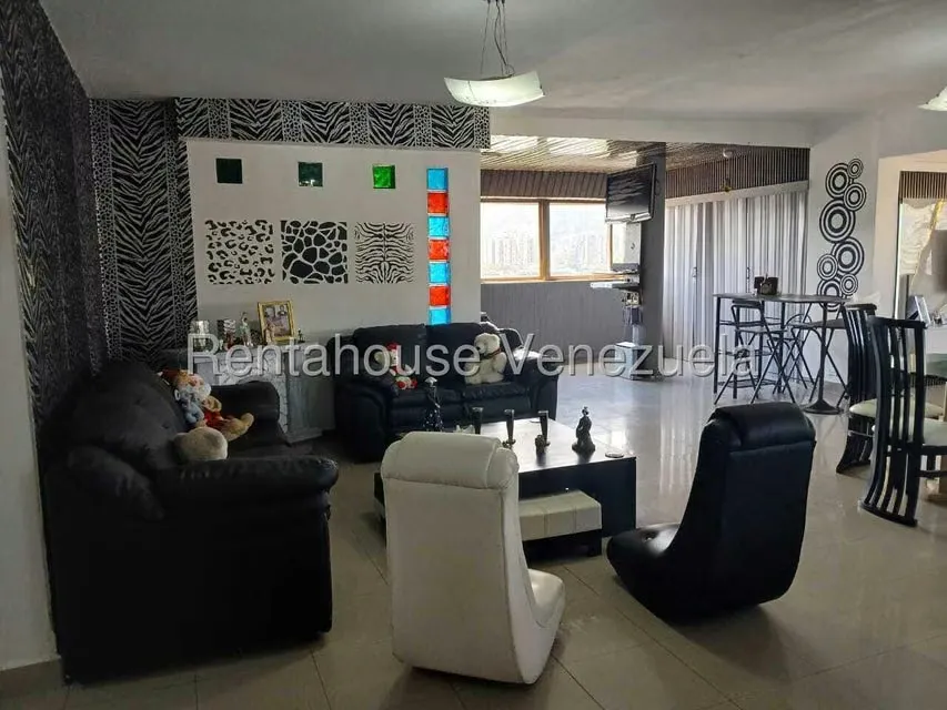 Apartamento (1 Nivel) en Venta en Los Chaguaramos, Distrito Metropolitano - 10