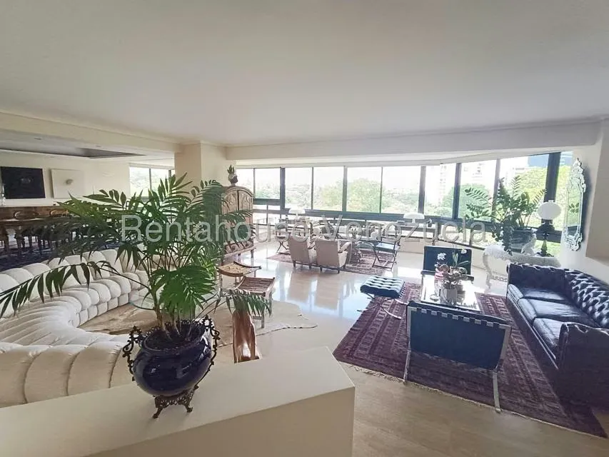 Apartamento (1 Nivel) en Venta en Country Club, Distrito Metropolitano - 4
