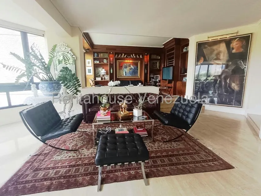 Apartamento (1 Nivel) en Venta en Country Club, Distrito Metropolitano - 5