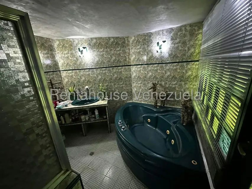 Apartamento (1 Nivel) en Venta en Centro, Portuguesa - 11