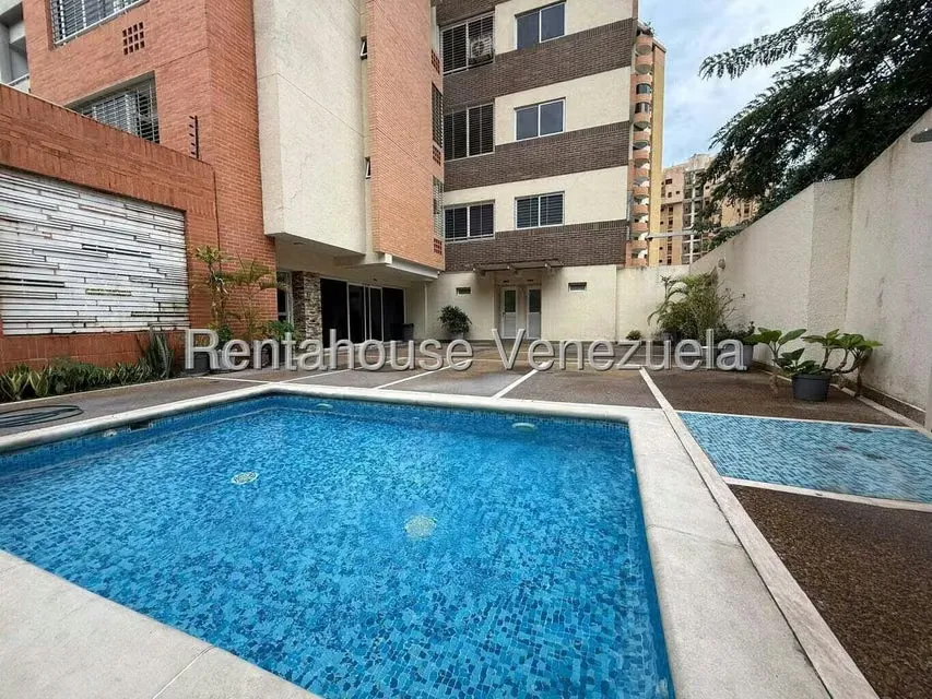 Apartamento (1 Nivel) en Alquiler en Las Chimeneas, Carabobo - 14