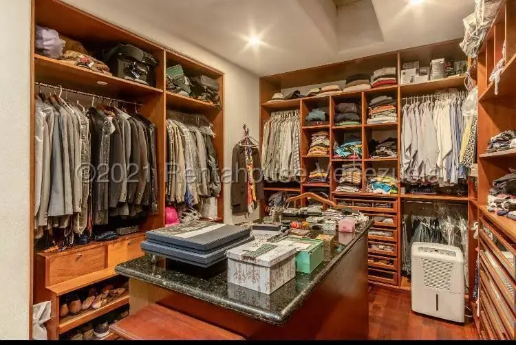 Casa (1 Nivel) en Venta en Oripoto, Distrito Metropolitano - 50
