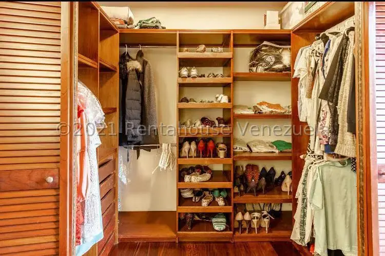 Casa (1 Nivel) en Venta en Oripoto, Distrito Metropolitano - 60