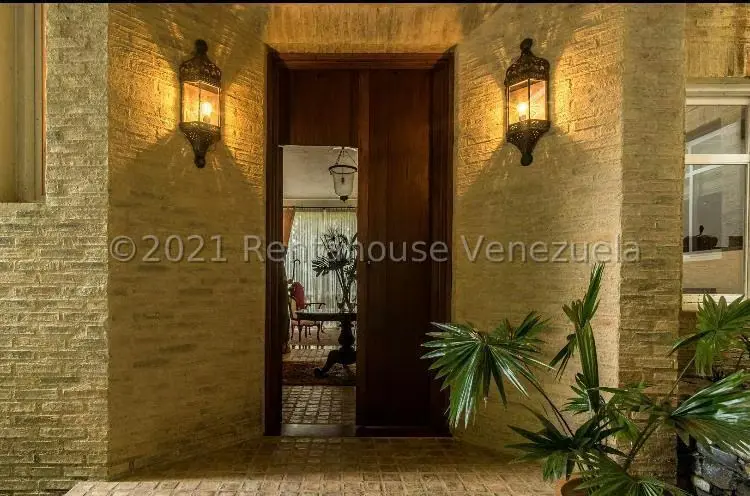 Casa (1 Nivel) en Venta en Oripoto, Distrito Metropolitano - 6