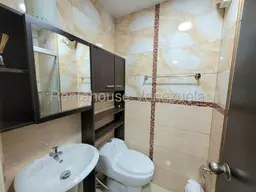 View 25