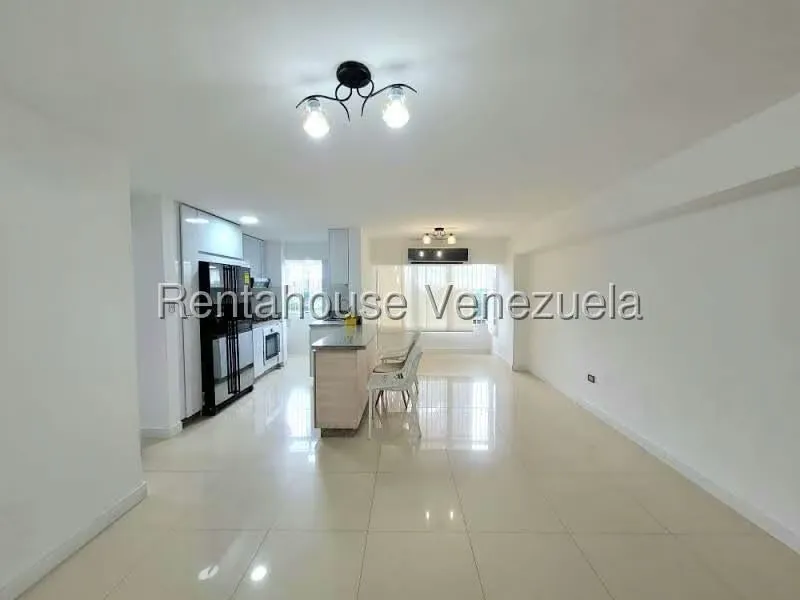 Apartamento (1 Nivel) en Venta en Nueva Segovia, Lara - 3
