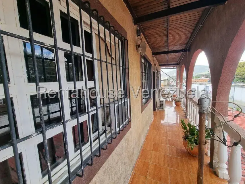 Casa (Duplex) en Venta en Parroquia Union, Lara - 3