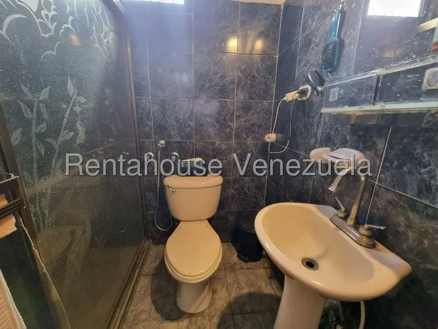 Casa (Duplex) en Venta en Parroquia Union, Lara - 41
