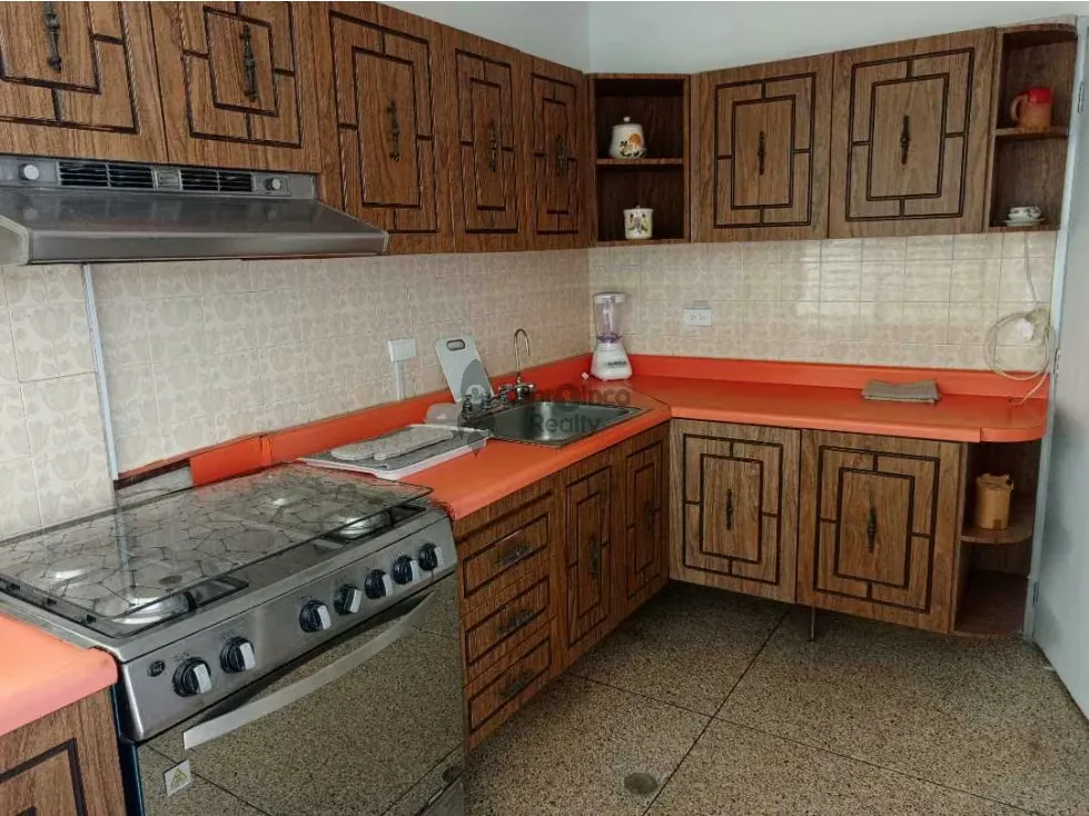 Venta Apartamento 113 mts2 Urb. Santa Cecilia Valencia - 2