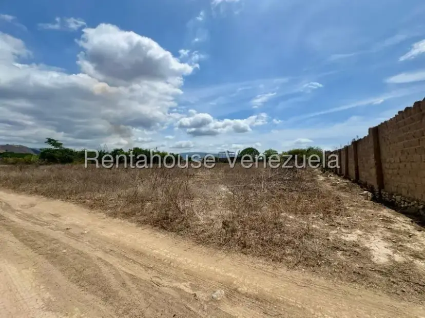 Terreno (Comercial) en Venta en Municipio Peña, Yaracuy