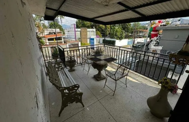 Casa con potencial comercial en la Urbanizacion Carabobo - 5