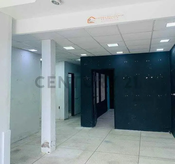 Casa con potencial comercial en la Urbanizacion Carabobo - 6