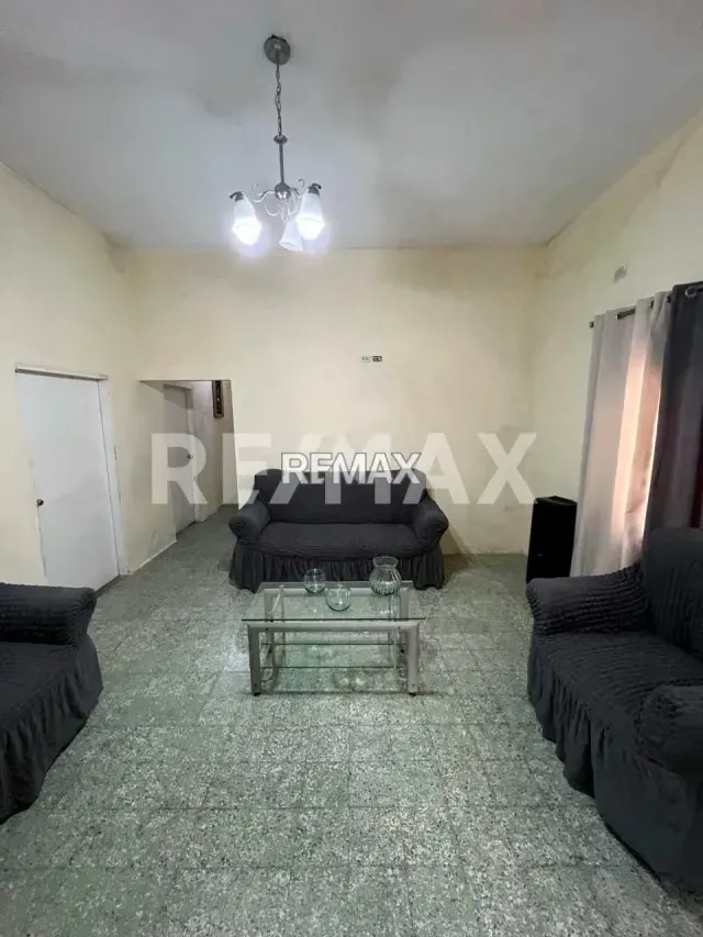 Casa Comercial en Urbanización Los Olivos. En Venta - 3