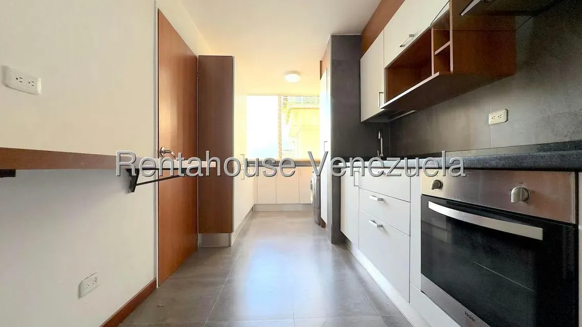Apartamento (1 Nivel) en Alquiler en El Cafetal, Distrito Metropolitano - 21