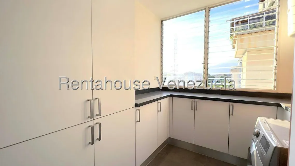 Apartamento (1 Nivel) en Alquiler en El Cafetal, Distrito Metropolitano - 24