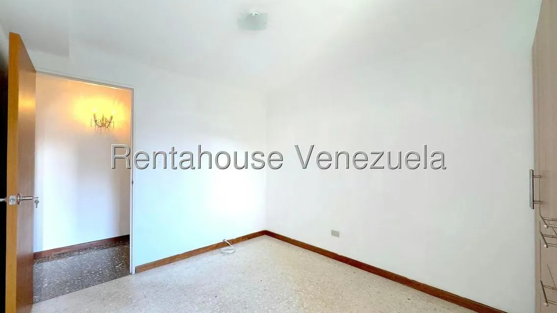 Apartamento (1 Nivel) en Alquiler en El Cafetal, Distrito Metropolitano - 29