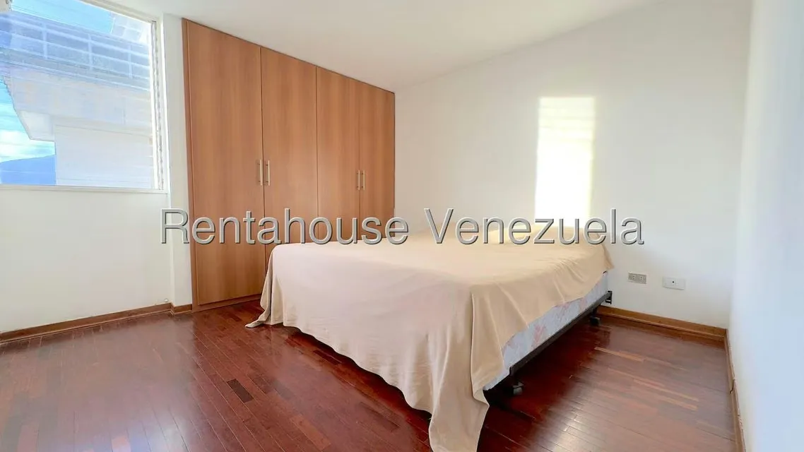 Apartamento (1 Nivel) en Alquiler en El Cafetal, Distrito Metropolitano - 31