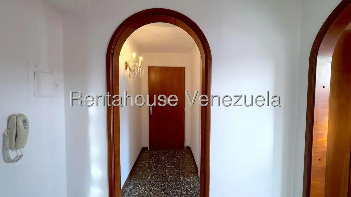 Apartamento (1 Nivel) en Alquiler en El Cafetal, Distrito Metropolitano - 6