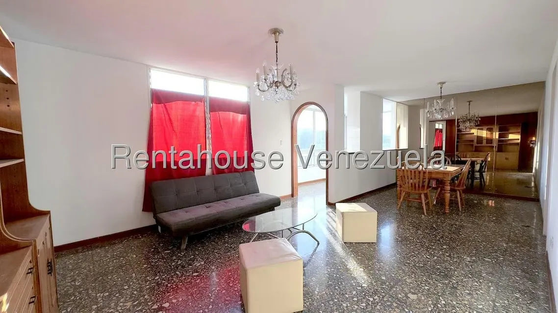 Apartamento (1 Nivel) en Alquiler en El Cafetal, Distrito Metropolitano - 8