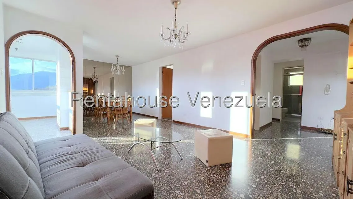 Apartamento (1 Nivel) en Alquiler en El Cafetal, Distrito Metropolitano - 10
