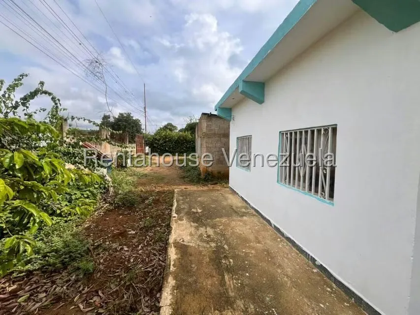 Casa (1 Nivel) en Venta en Parroquia Tamaca, Lara - 24