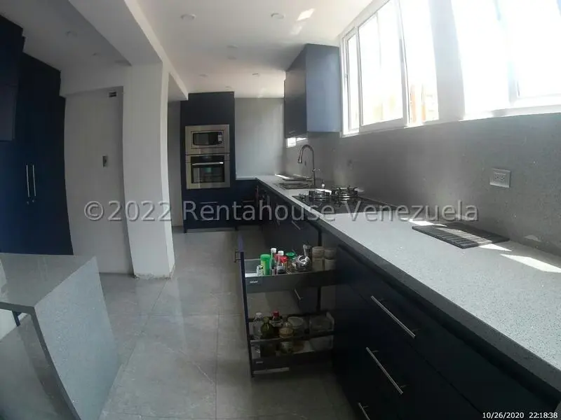Apartamento (1 Nivel) en Venta en La Florida, Distrito Metropolitano - 19