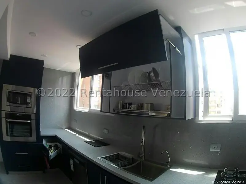 Apartamento (1 Nivel) en Venta en La Florida, Distrito Metropolitano - 21