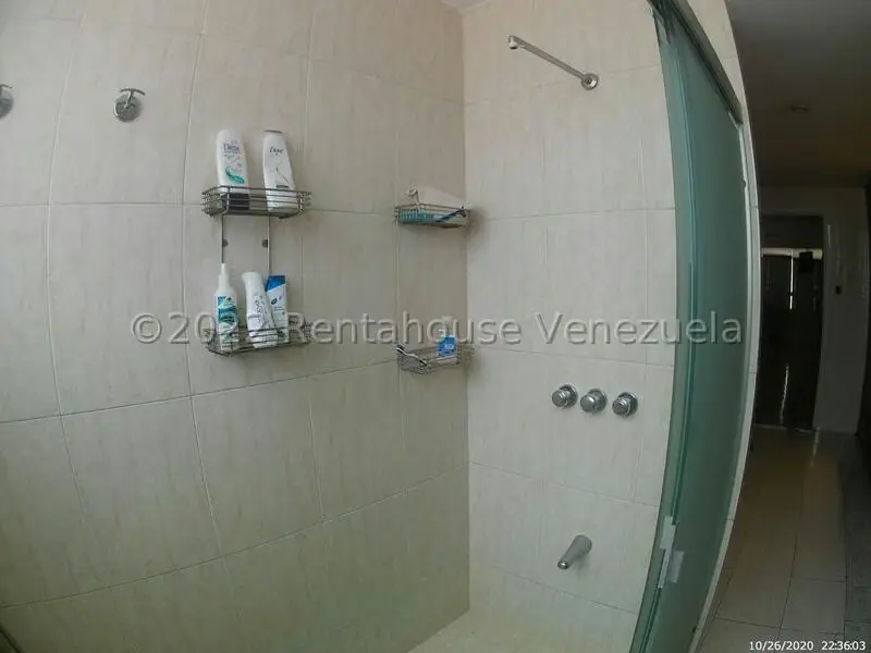 Apartamento (1 Nivel) en Venta en La Florida, Distrito Metropolitano - 49