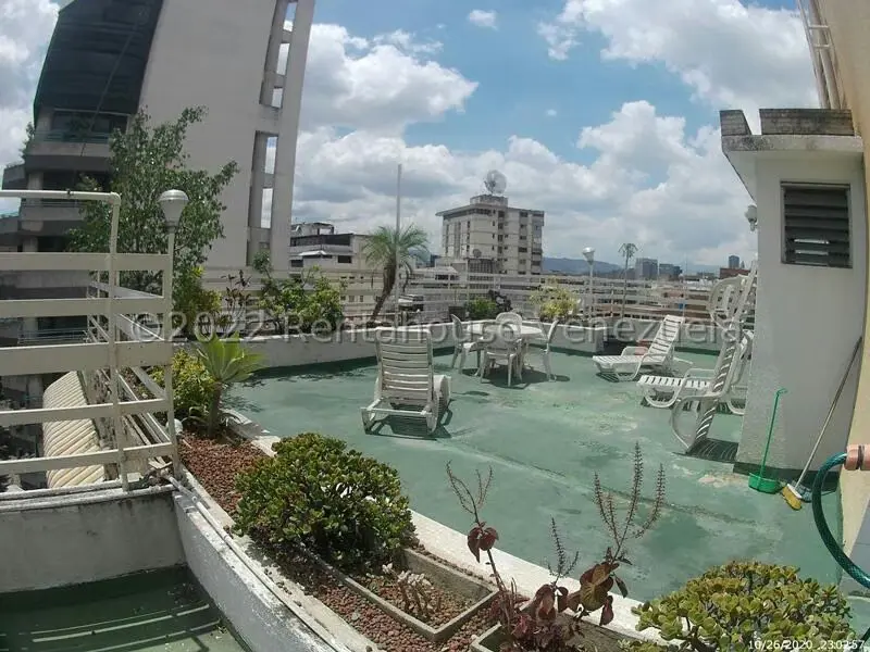 Apartamento (1 Nivel) en Venta en La Florida, Distrito Metropolitano - 57