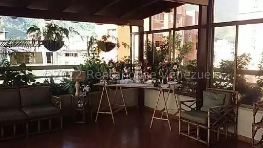 Apartamento (1 Nivel) en Venta en La Florida, Distrito Metropolitano - 64