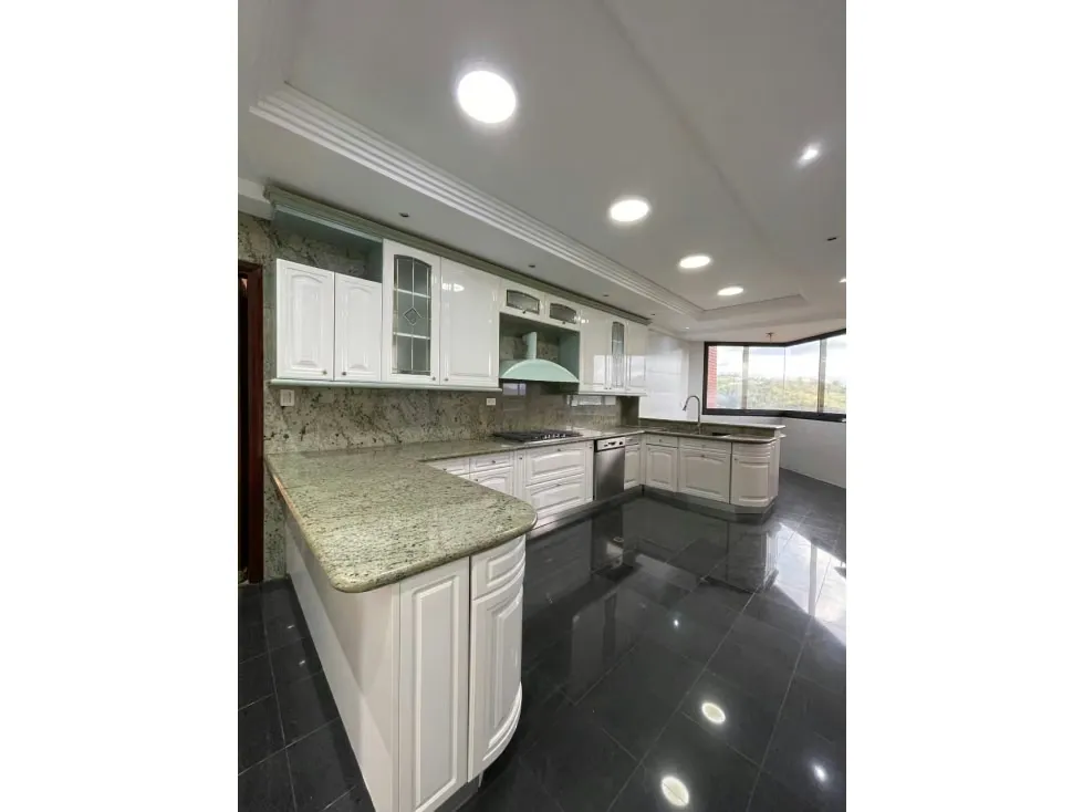APARTAMENTO - SAN ROMAN - 365 Mts2 - 4
