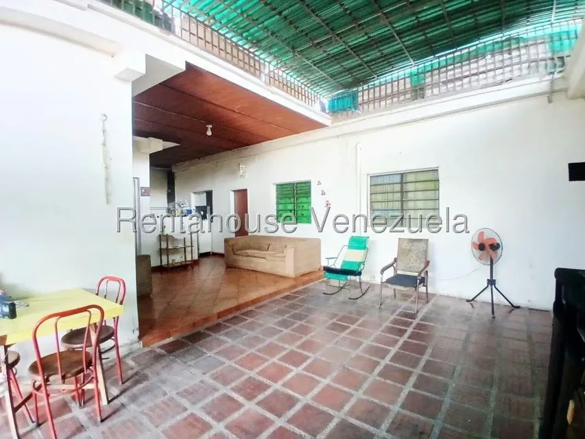 Casa (1 Nivel) en Venta en Zona Centro, Aragua - 14