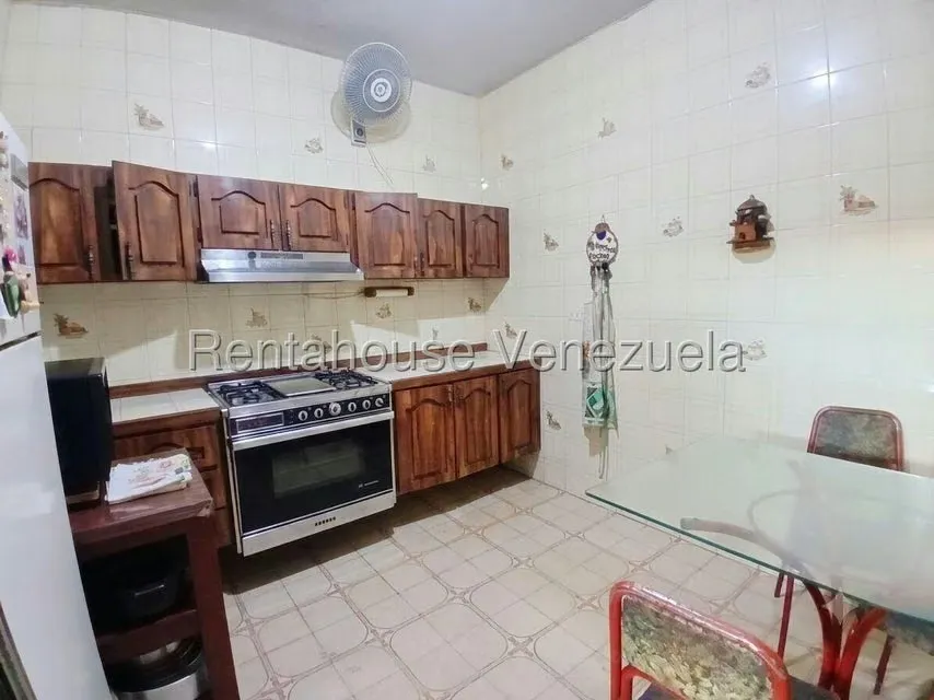 Casa (1 Nivel) en Venta en Zona Centro, Aragua - 17