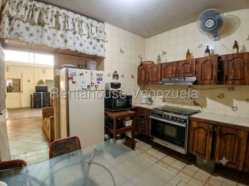 Casa (1 Nivel) en Venta en Zona Centro, Aragua - 18