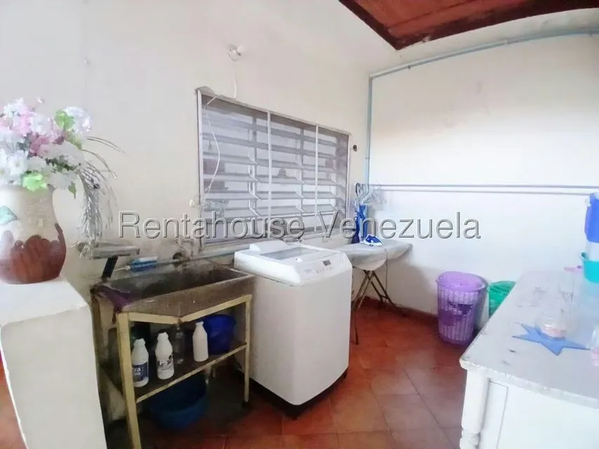 Casa (1 Nivel) en Venta en Zona Centro, Aragua - 28