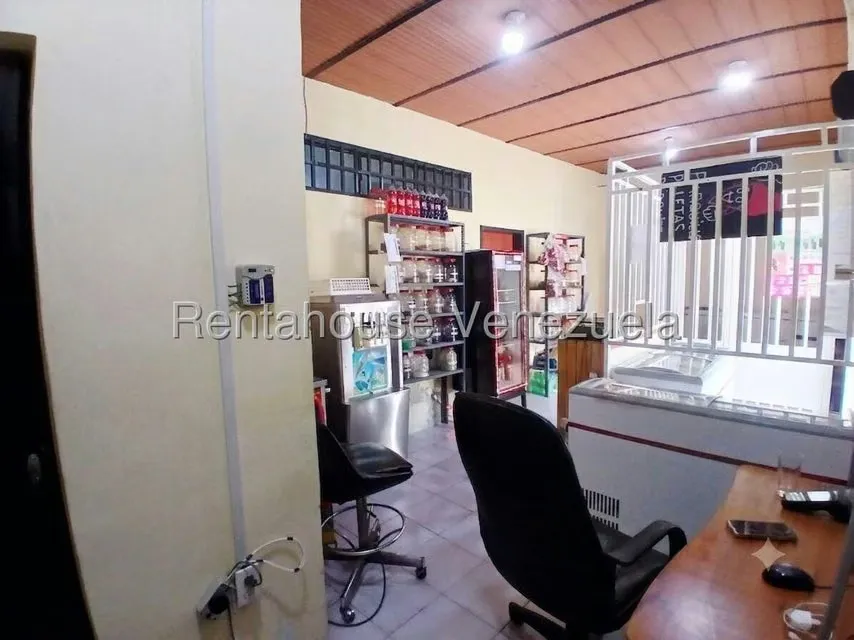Casa (1 Nivel) en Venta en Zona Centro, Aragua - 35