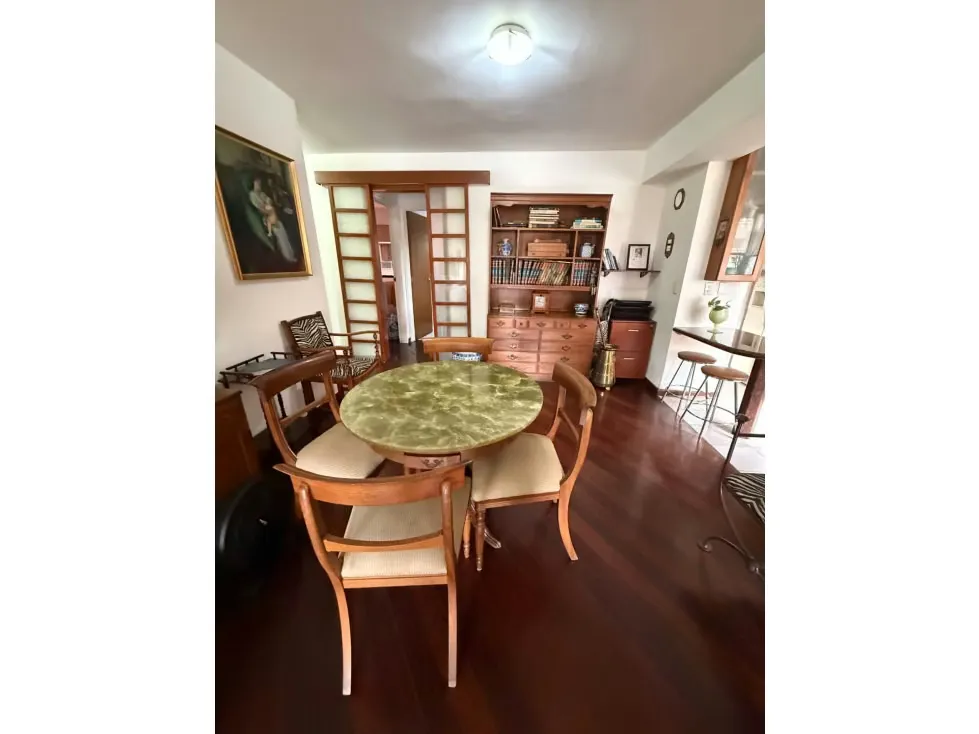 Se vende apartamento 77m2 El Rosal 0322 - 8