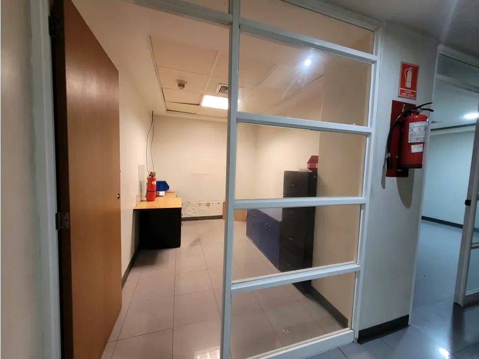 EN ALQUILER CASA COMERCIAL LA URBINA - 6