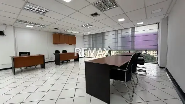 Venta de oficina cerca de PDVSA la campiña - 3