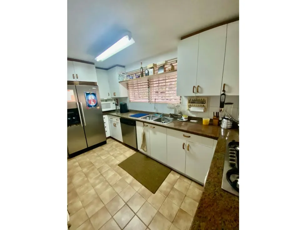 Se vende casa 345m2 Los Campitos 6698 - 9