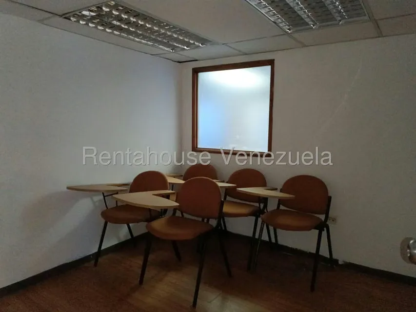 Local Comercial en Alquiler en Las Minas, Miranda - 21