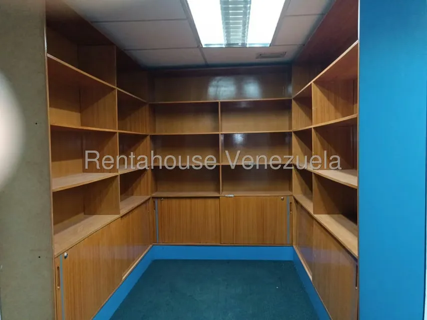Local Comercial en Alquiler en Las Minas, Miranda - 22