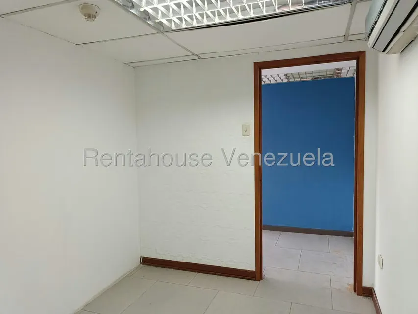Local Comercial en Alquiler en Las Minas, Miranda - 8