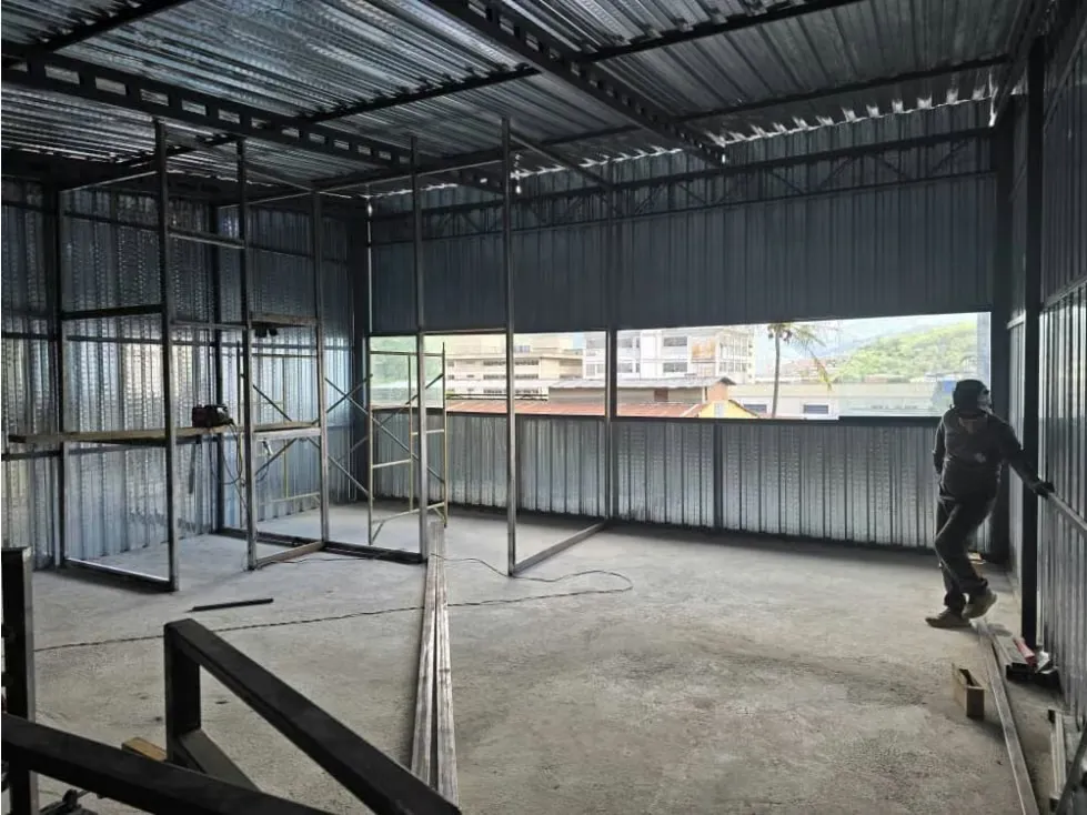 Se alquila Galpon 200m² La Yaguara - 10