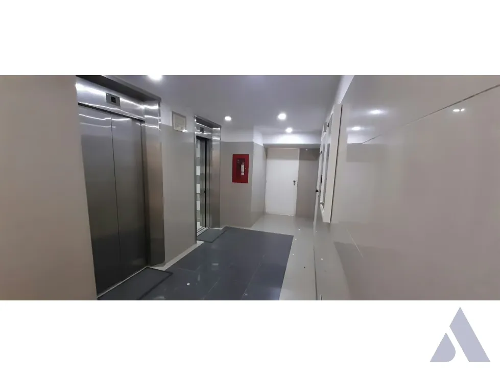 Vendo Ph duplex 249m2 Urb. Miranda 1895 - 8