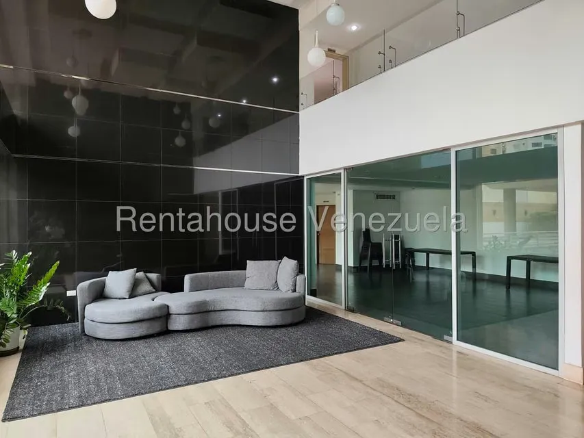 Apartamento (1 Nivel) en Venta en Las Chimeneas, Carabobo - 3