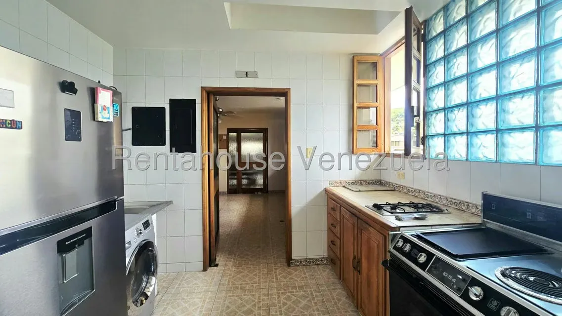 Apartamento (1 Nivel) en Venta en Cumbres de Curumo, Distrito Metropolitano - 11